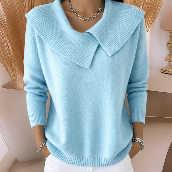 Jennifer | Knit Sweater with Soft Collar