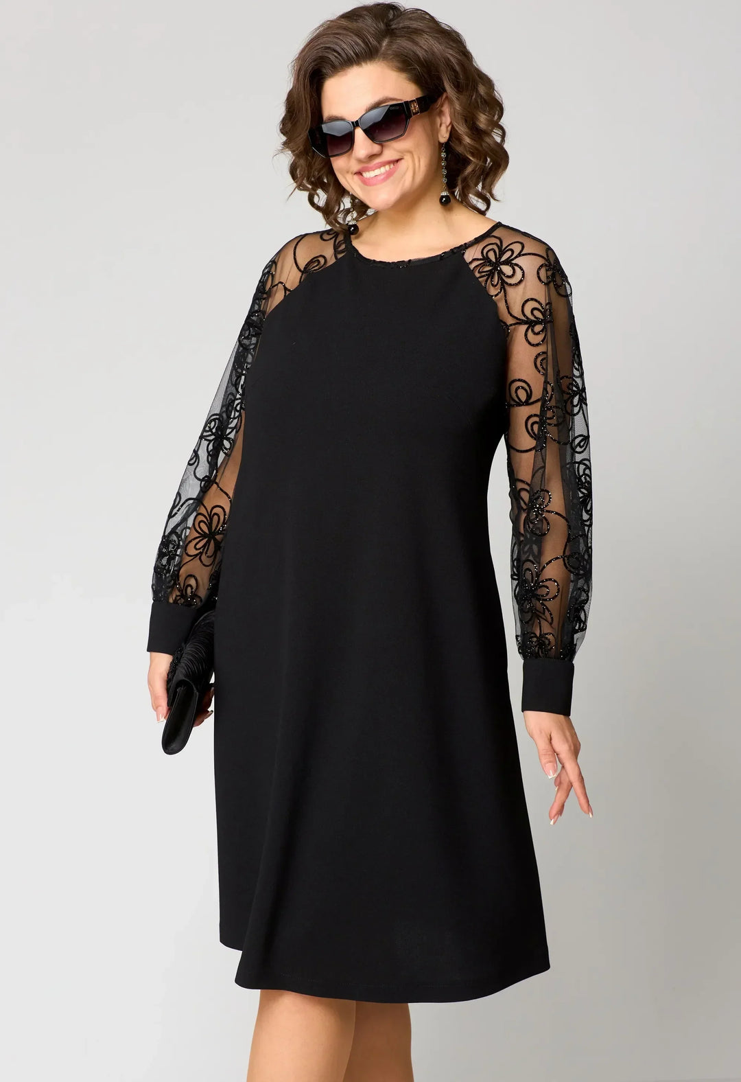 JULIA | EMBROIDERED SLEEVE DRESS