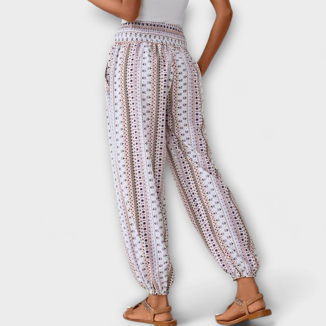 Scarlett - Pants with Ethnic Graphic