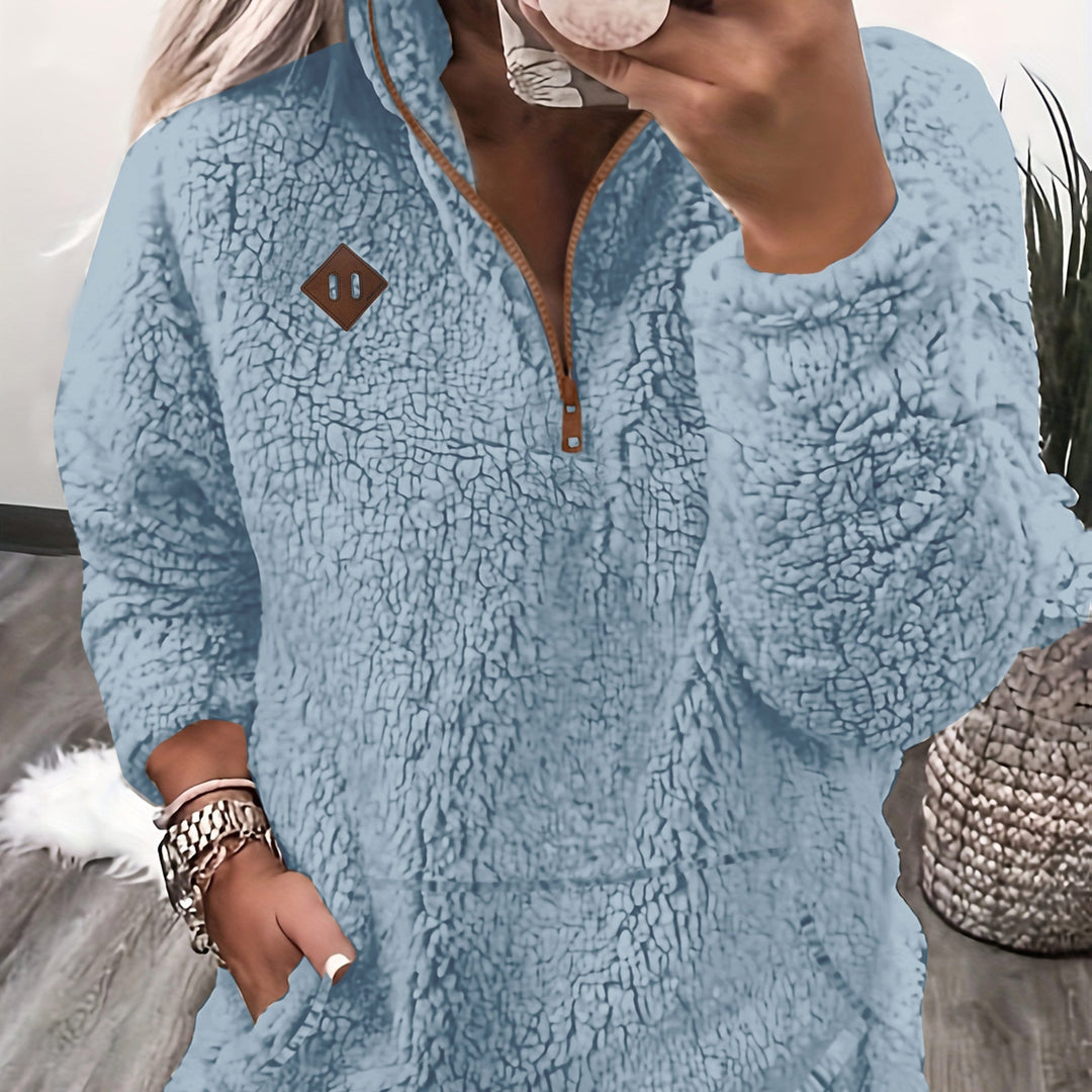 SUSAN | HIGH-NECK ZIP HOODIE